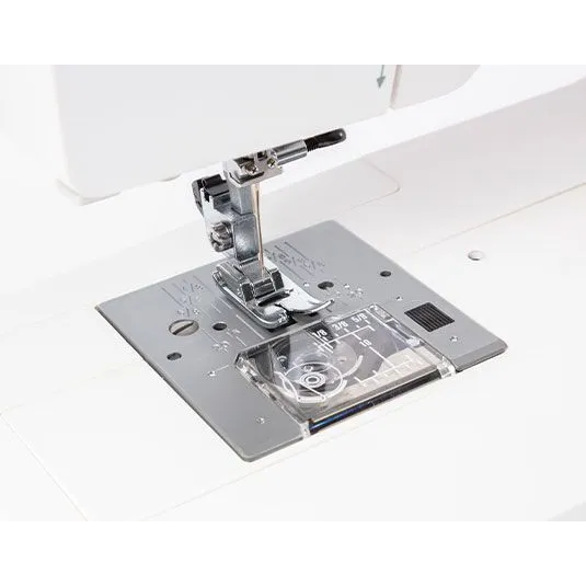 Sewist 725S Sewing Machine from Janome