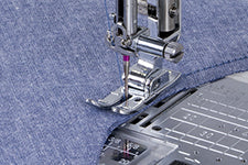 Janome Skyline S8- Shipping in September 2026
